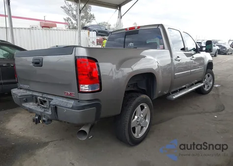 2013 GMC Sierra 2500Hd Denali z USA, uszkodzony, nr VIN 1GT125E86DF210888